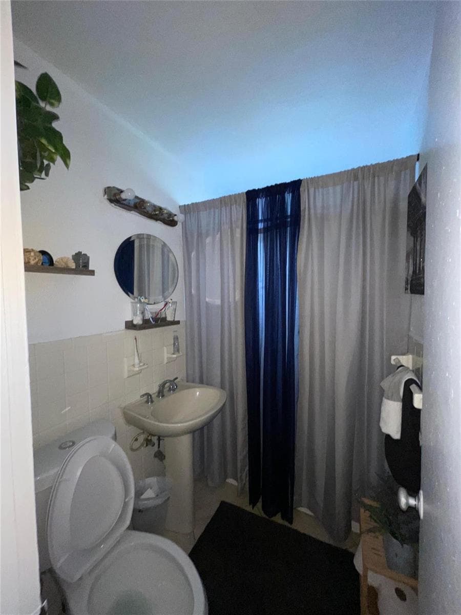 3330 NW 7th Court, Lauderhill, FL 33311 — zdjęcie 5