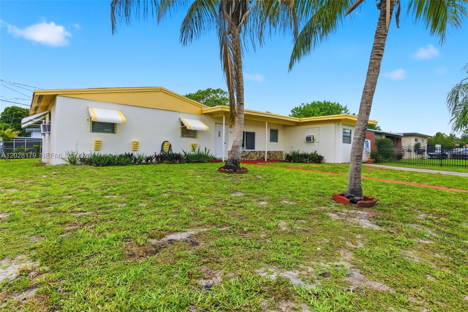 17432 NW 48th Ct, Miami Gardens, FL 33055 — zdjęcie 4