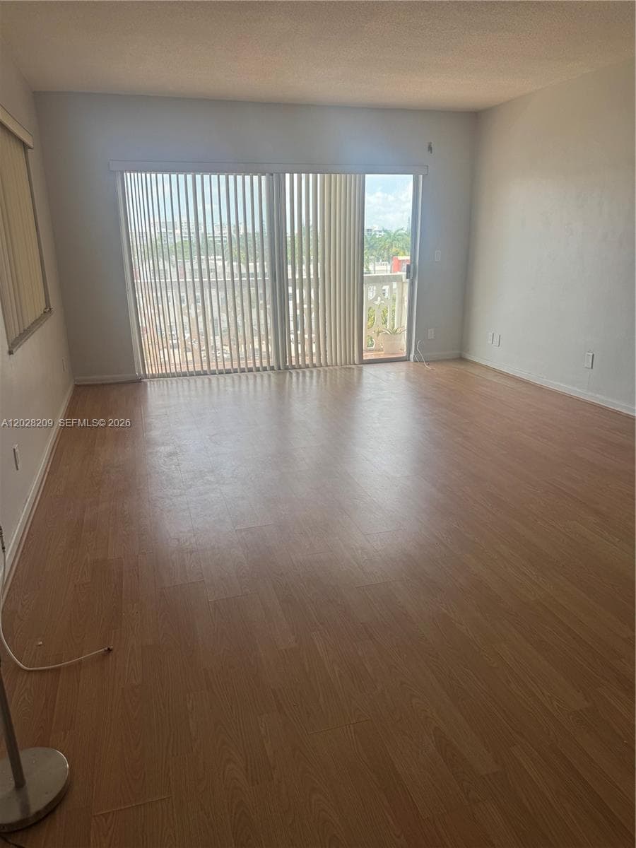 9700 E Bay Harbor Dr # 512, Bay Harbor Islands, FL 33154 — zdjęcie 2