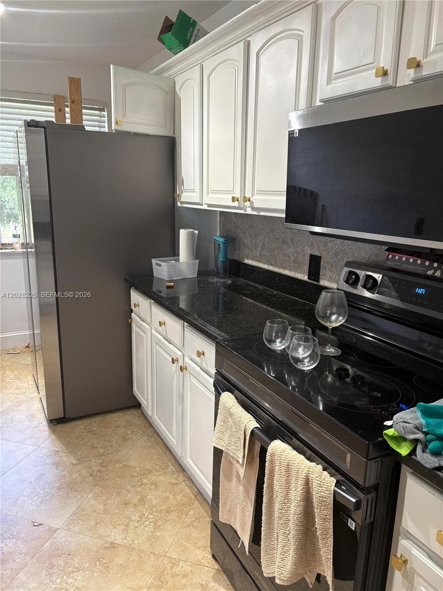8761 Wiles Rd # 301, Coral Springs, FL 33067 — zdjęcie 2