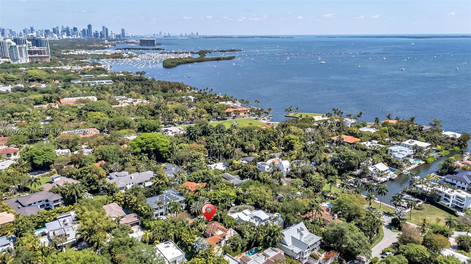 3462 N Moorings Way, Miami, FL 33133 — zdjęcie 4