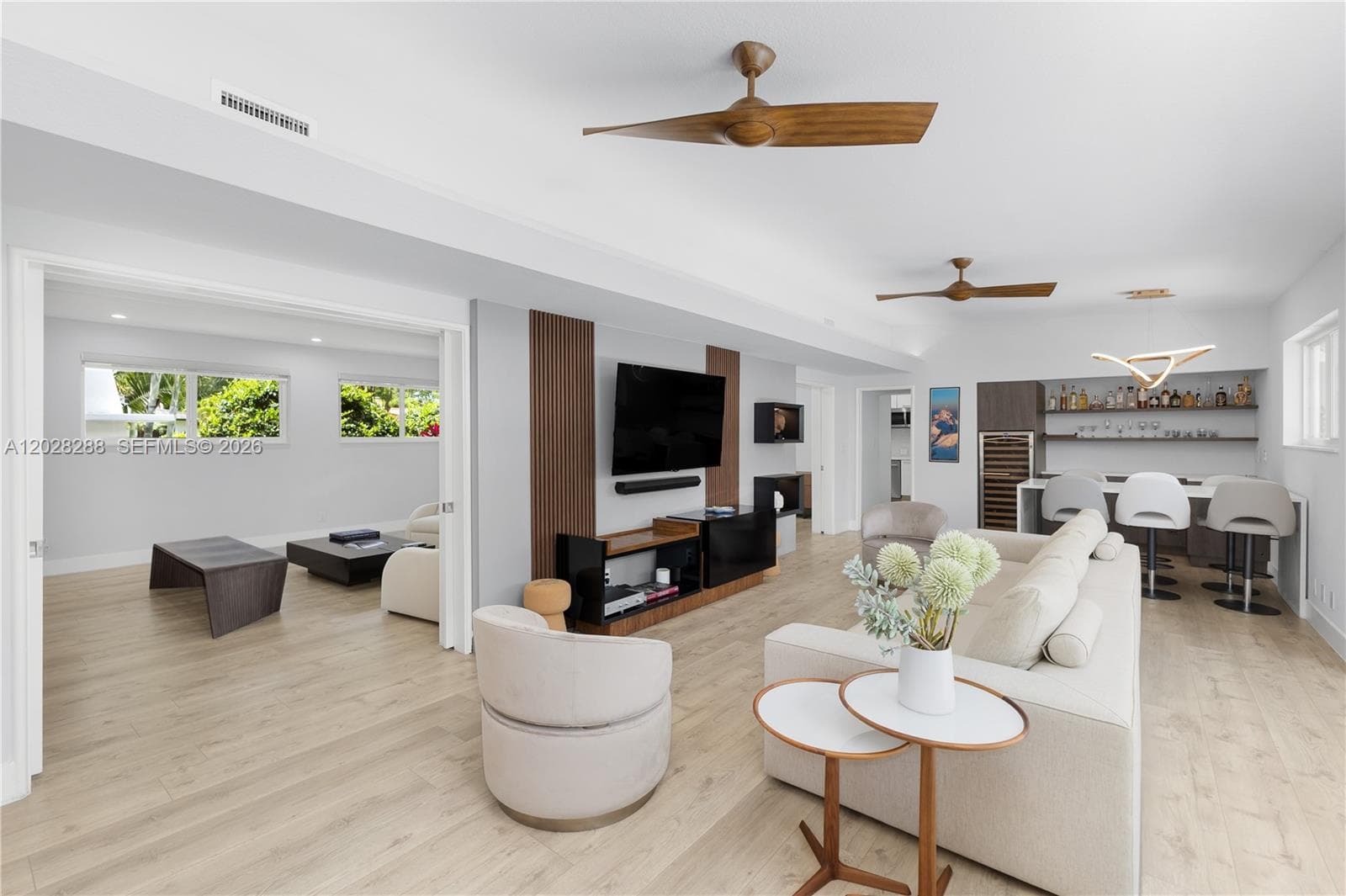 857 NE 98th St, Miami Shores, FL 33138 — zdjęcie 5