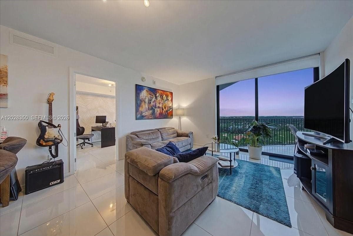 5252 NW 85th Ave # 1410, Doral, FL 33166 — zdjęcie 4