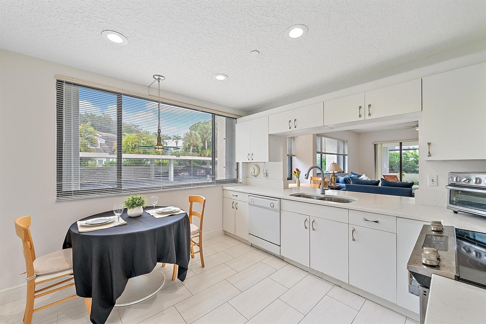 811 Oak Harbour Drive, Juno Beach, FL 33408 — zdjęcie 5