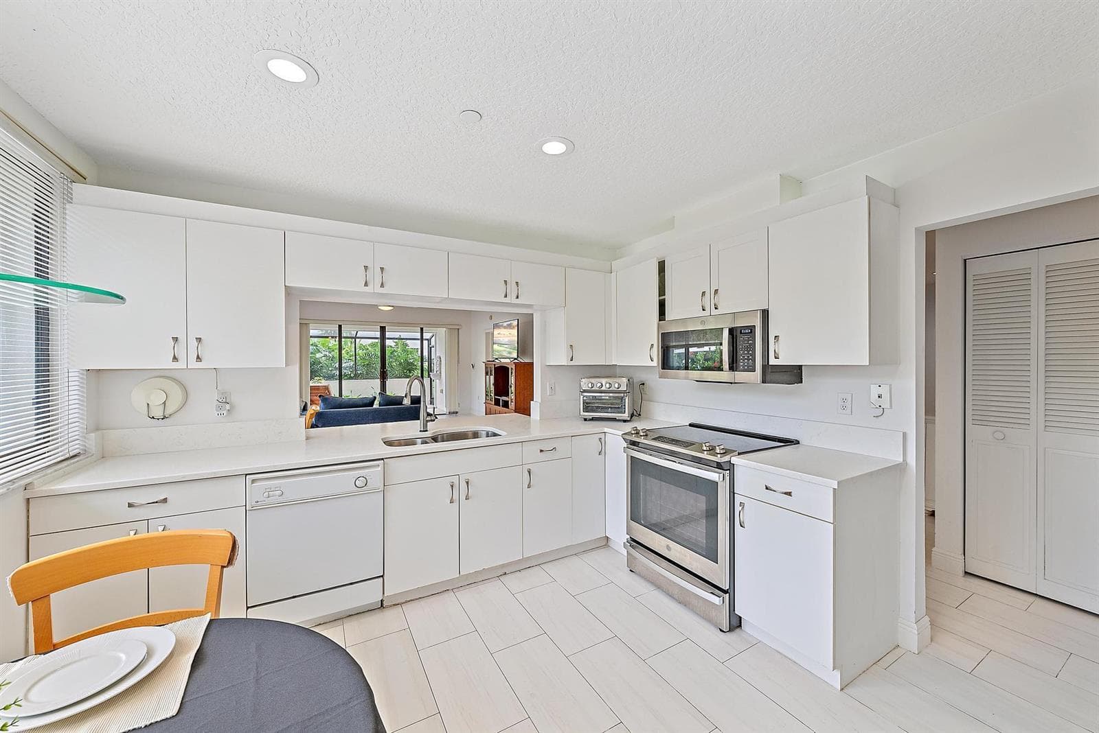 811 Oak Harbour Drive, Juno Beach, FL 33408 — zdjęcie 4
