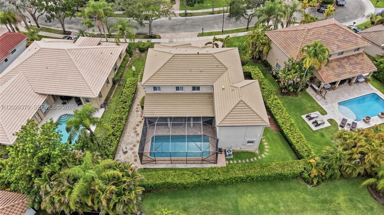 2608 Oakbrook Ct, Weston, FL 33332 — zdjęcie 2