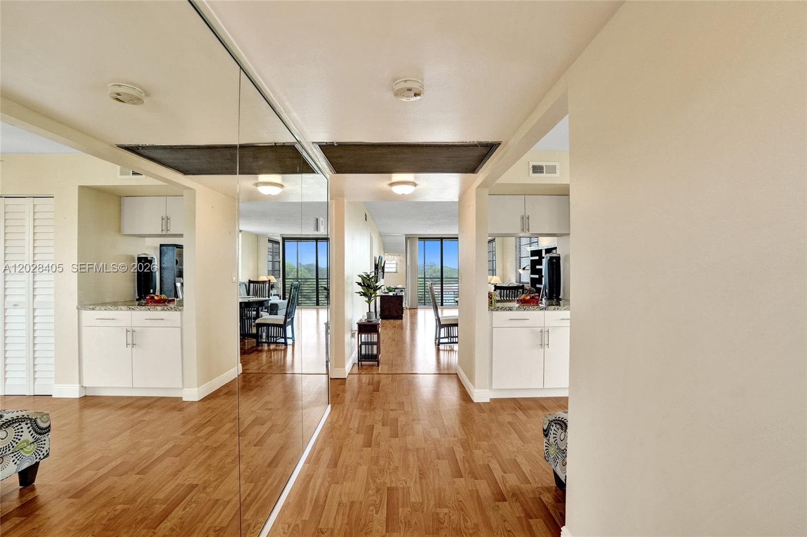 901 Colony Point Cir # 501, Pembroke Pines, FL 33026 — zdjęcie 2