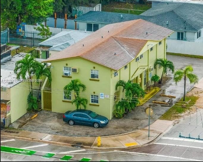 1500 NW 69th Ter, Miami, FL 33147 — zdjęcie 2