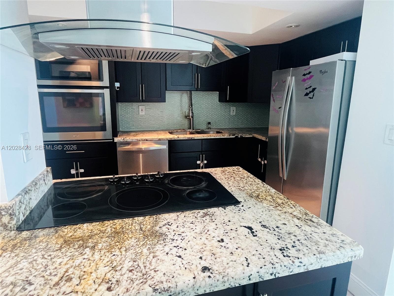 2655 Collins Ave # 602, Miami Beach, FL 33140 — zdjęcie 4
