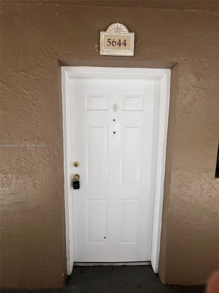 5644 W 25th Ct # 5644, Hialeah, FL 33016 — zdjęcie 2