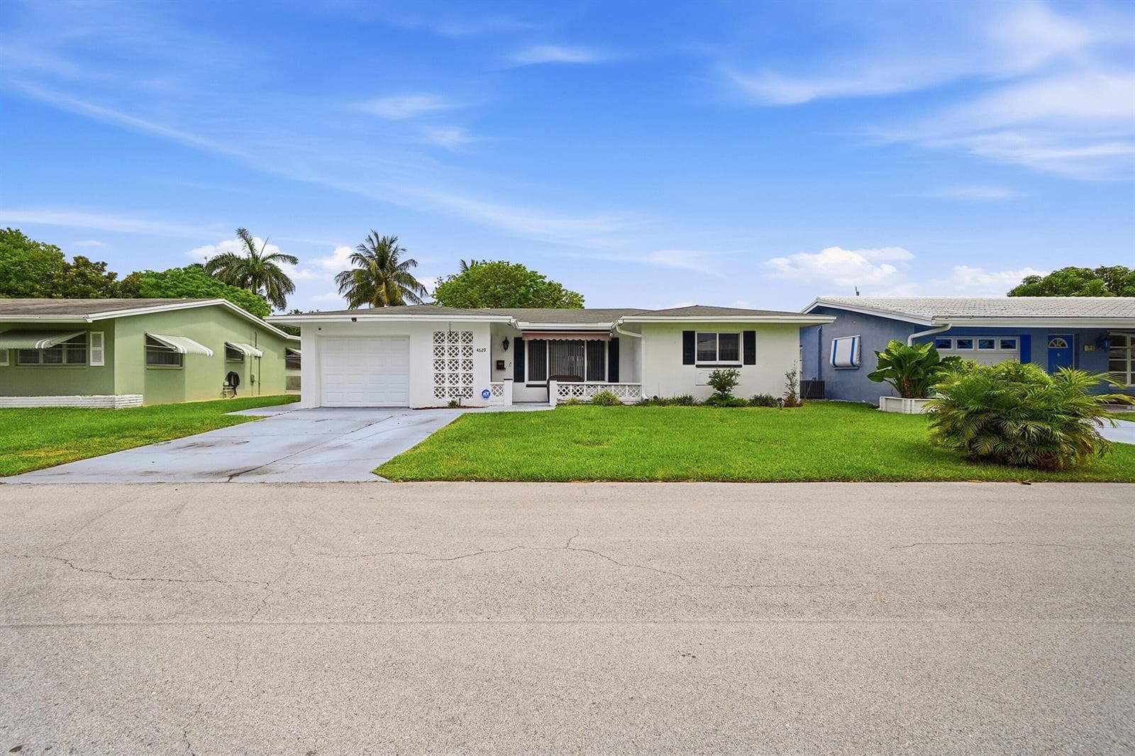 4629 NW 45th Court, Tamarac, FL 33319 — zdjęcie 2