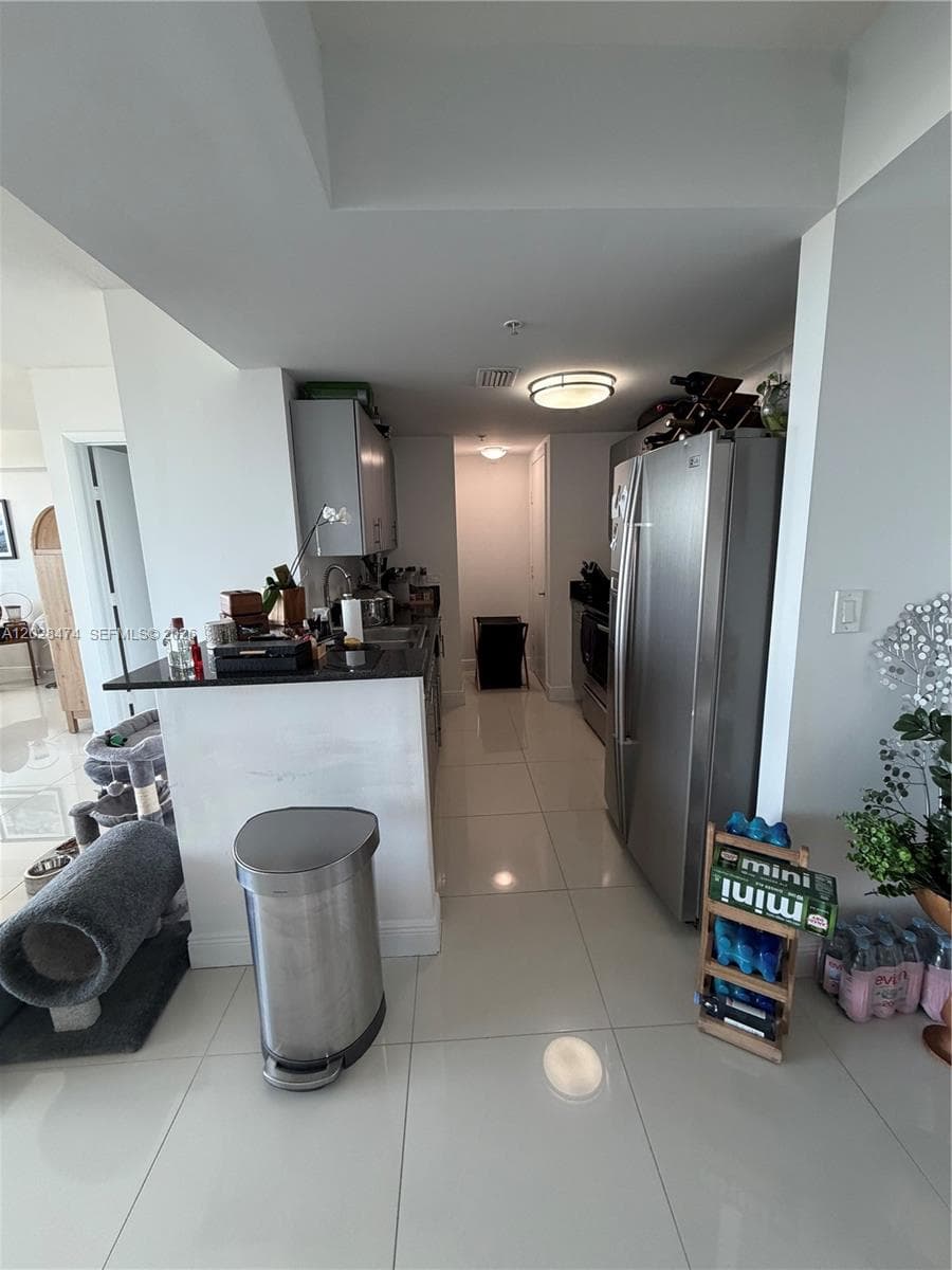 1871 NW S River Dr # 1502, Miami, FL 33125 — zdjęcie 4