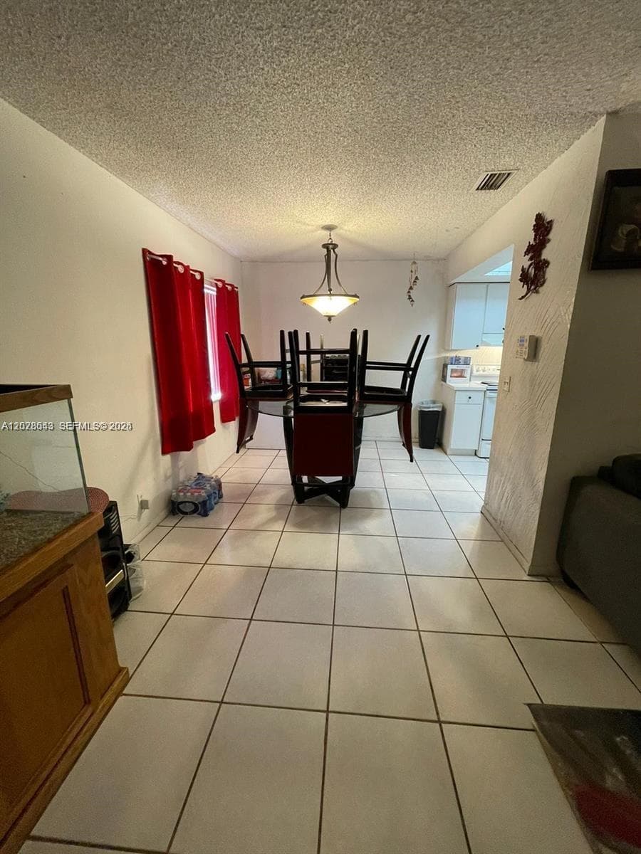 5813 NW 21st St # 20-C, Lauderhill, FL 33313 — zdjęcie 3