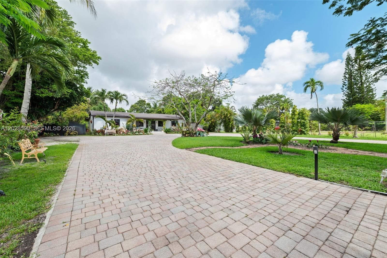 13700 N Miami Ave, Miami, FL 33168 — zdjęcie 5