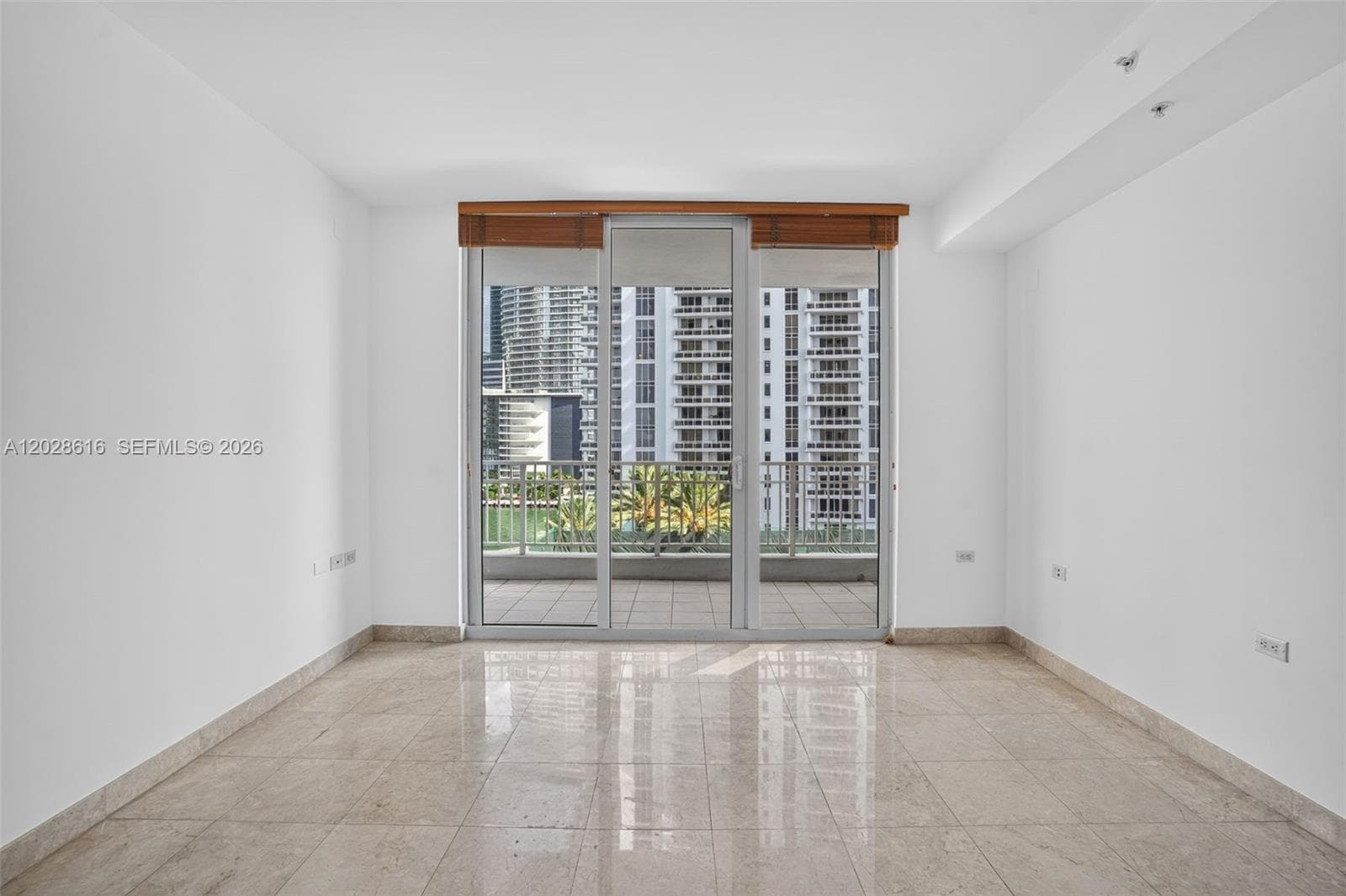 801 Brickell Key Blvd # 906, Miami, FL 33131 — zdjęcie 5