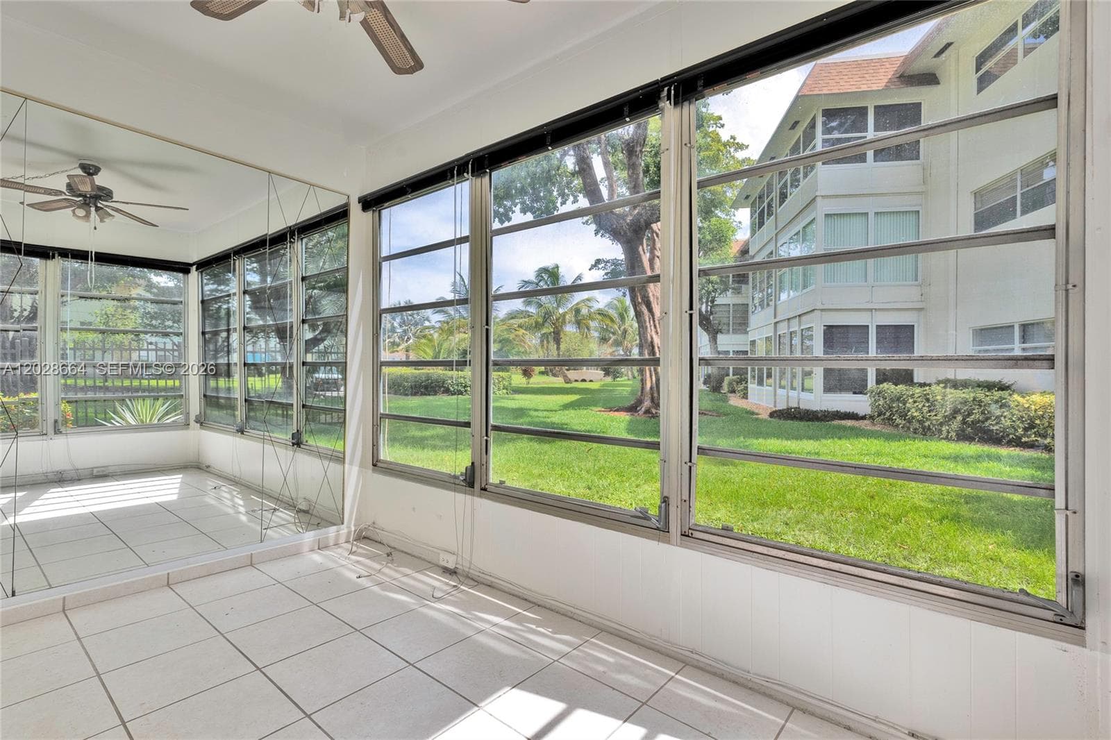 4805 NW 35th St # 416, Lauderdale Lakes, FL 33319 — zdjęcie 5