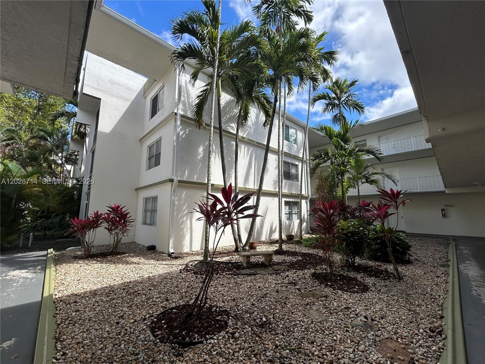 4205 N University Dr # 112, Sunrise, FL 33351 — zdjęcie 2