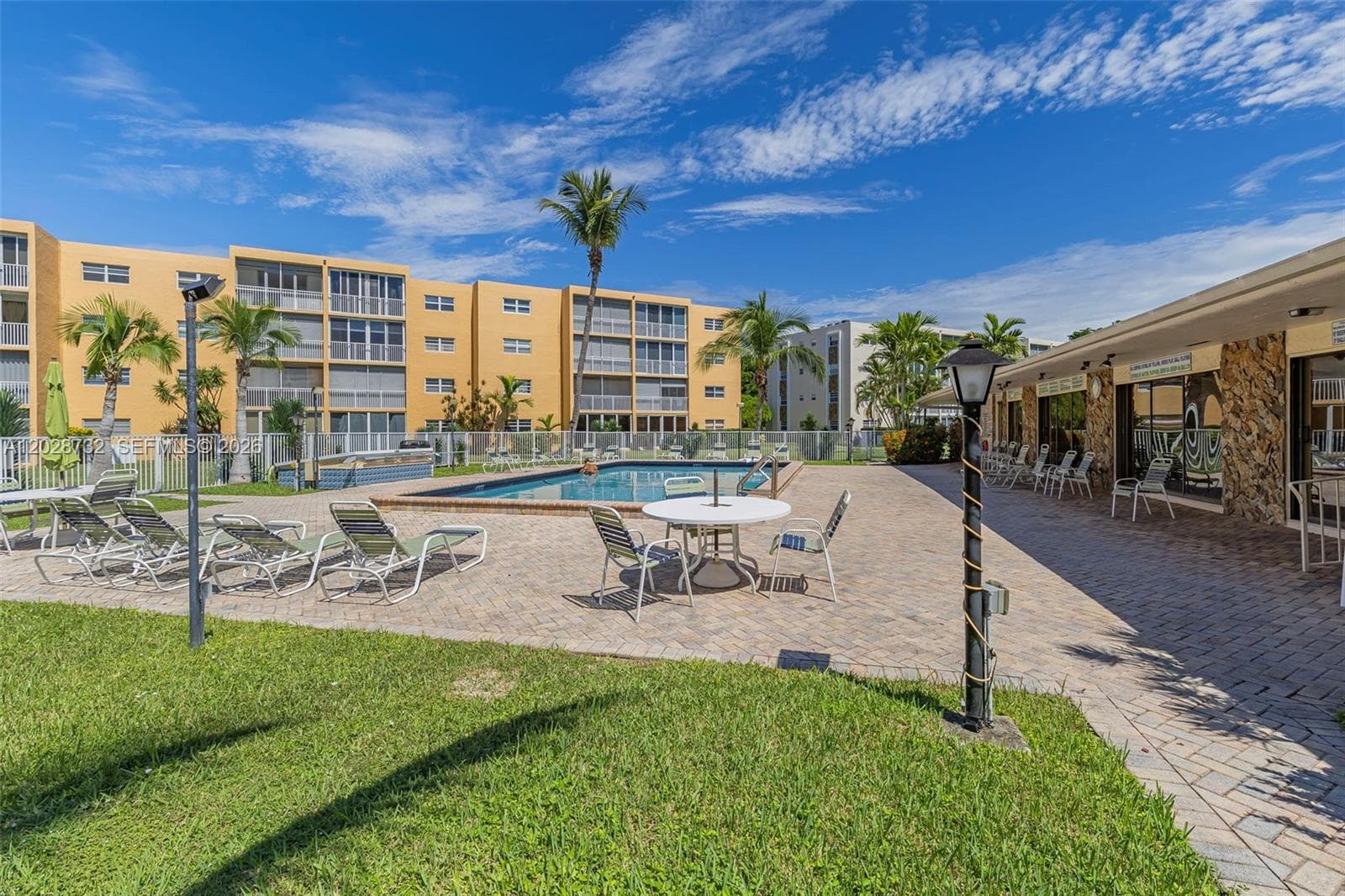 201 SE 11th Ter # 102, Dania Beach, FL 33004 — zdjęcie 5