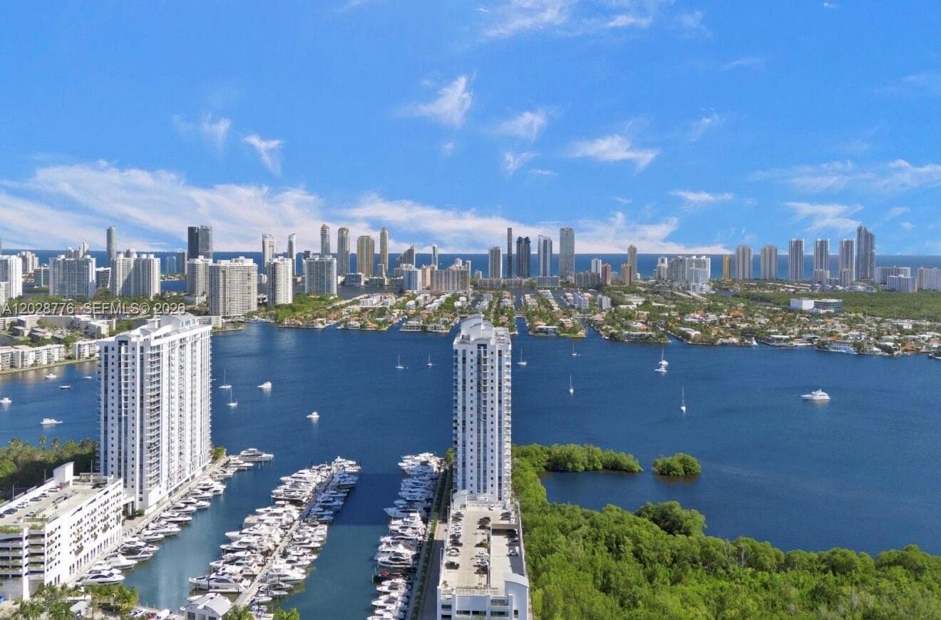 17111 Biscayne Blvd # 208, North Miami Beach, FL 33160 — zdjęcie 5