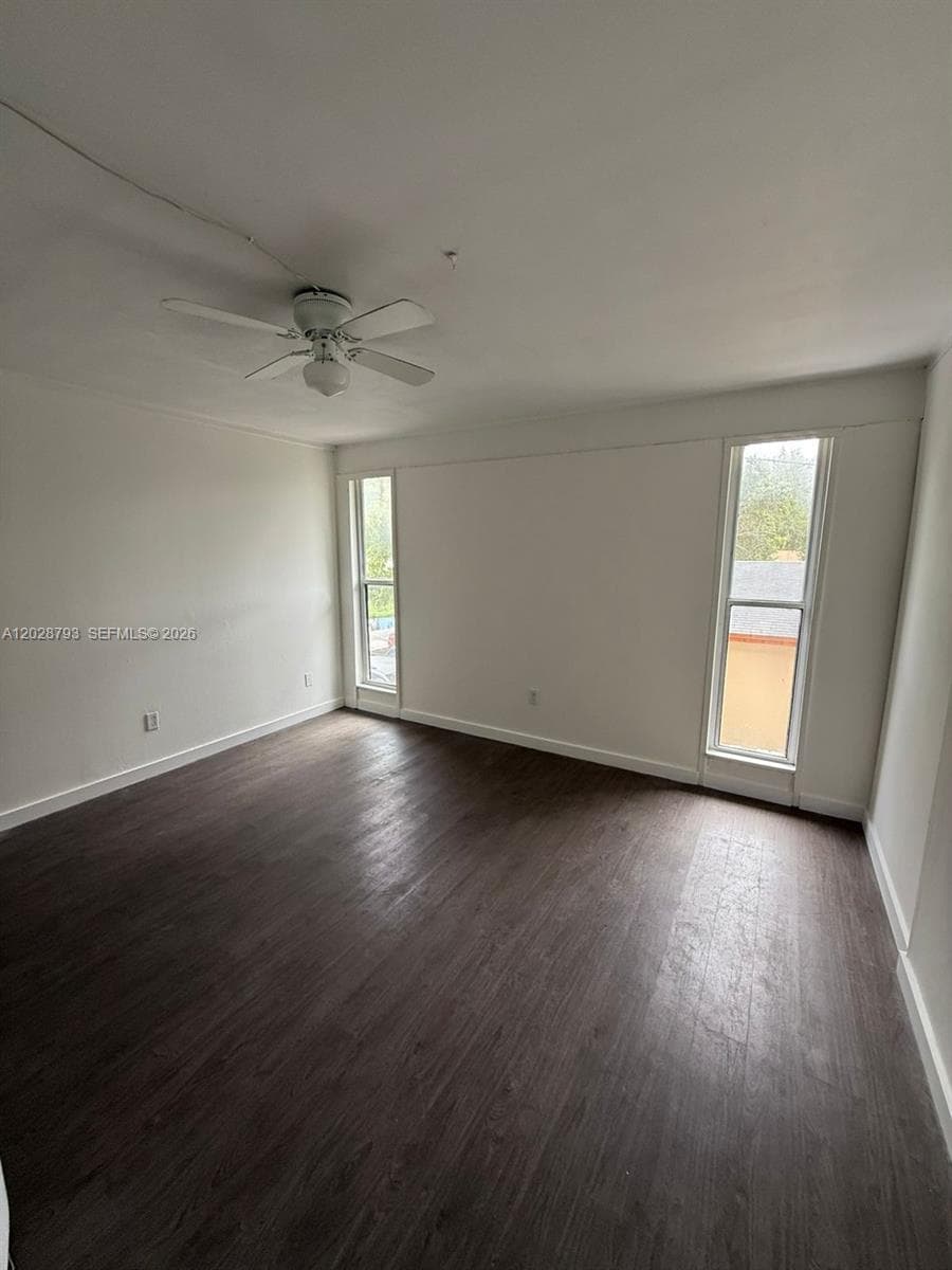 14310 NE 5th Pl, Miami, FL 33161 — zdjęcie 4