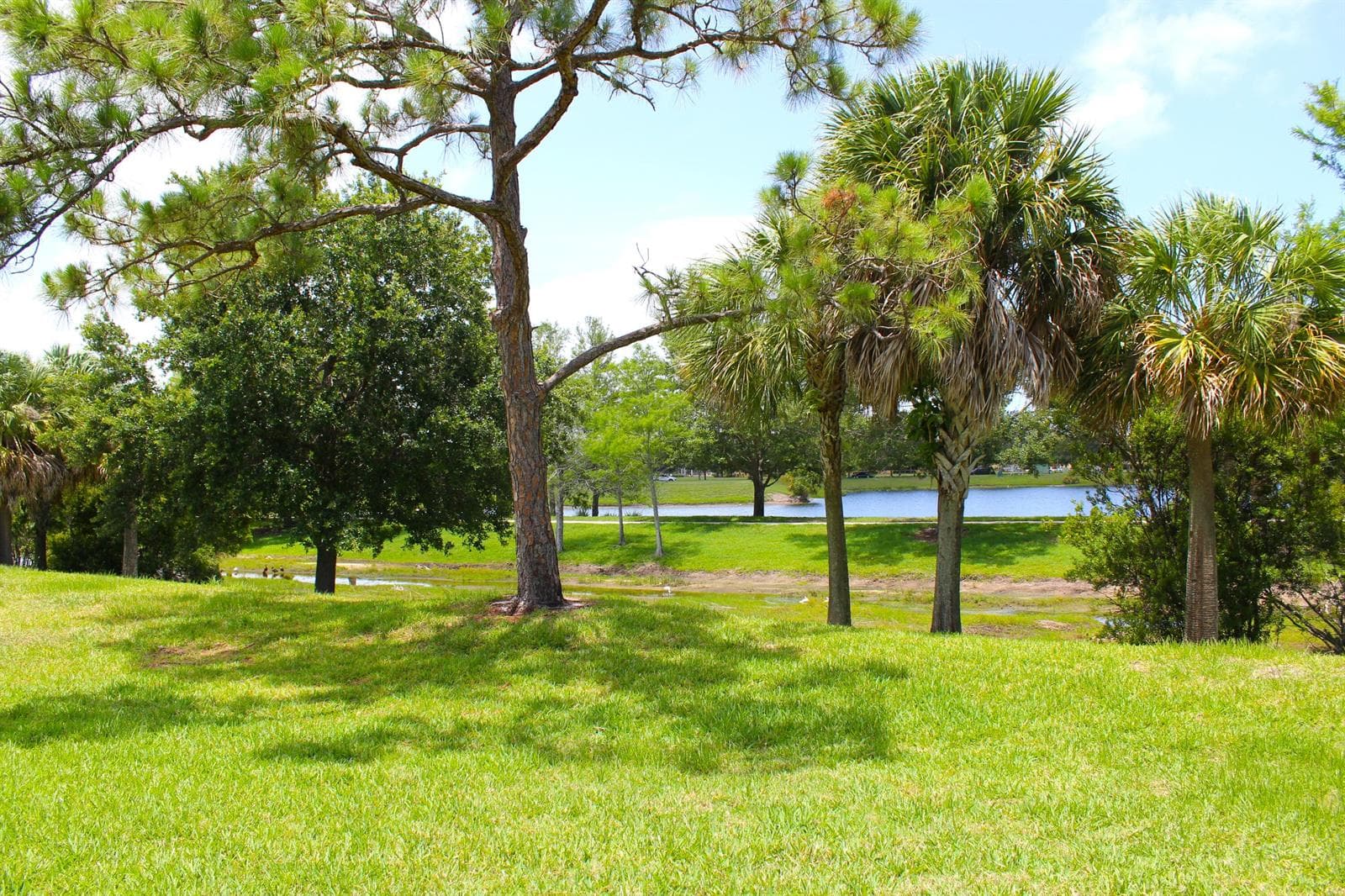 1500 SE Royal Green Circle # 102, Port St. Lucie, FL 34952 — zdjęcie 2