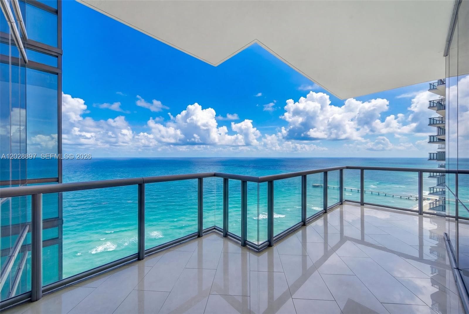 17121 Collins Ave # 2601, Sunny Isles Beach, FL 33160 — zdjęcie 2