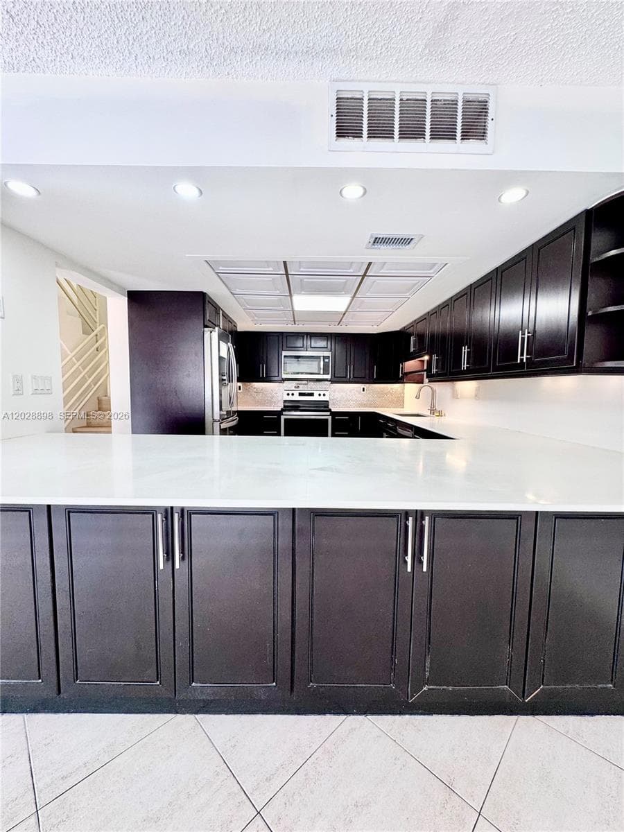 535 NW 98th Ave, Plantation, FL 33324 — zdjęcie 3