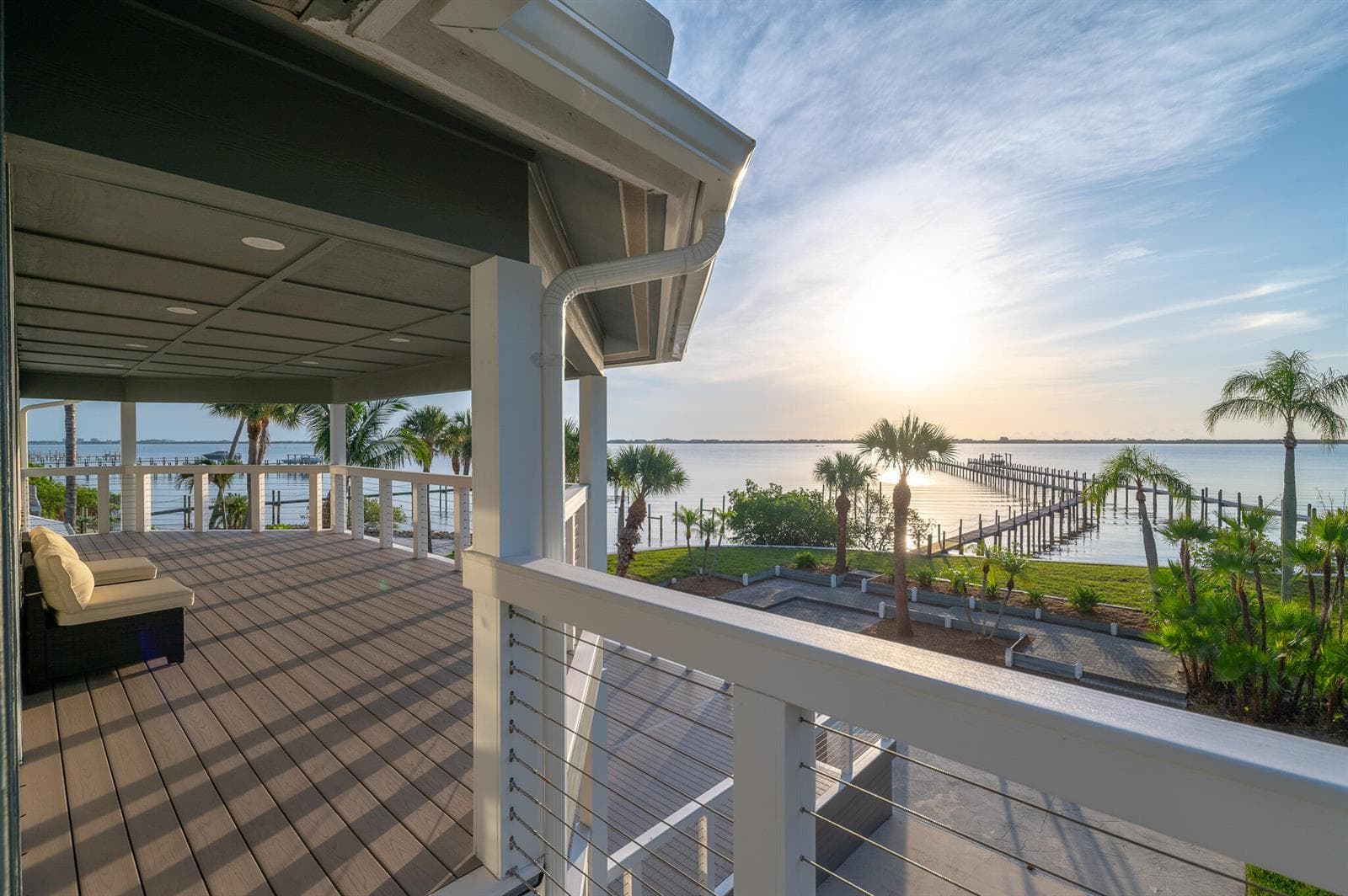 114 N SEWALLS POINT Road, Sewalls Point, FL 34996 — zdjęcie 3