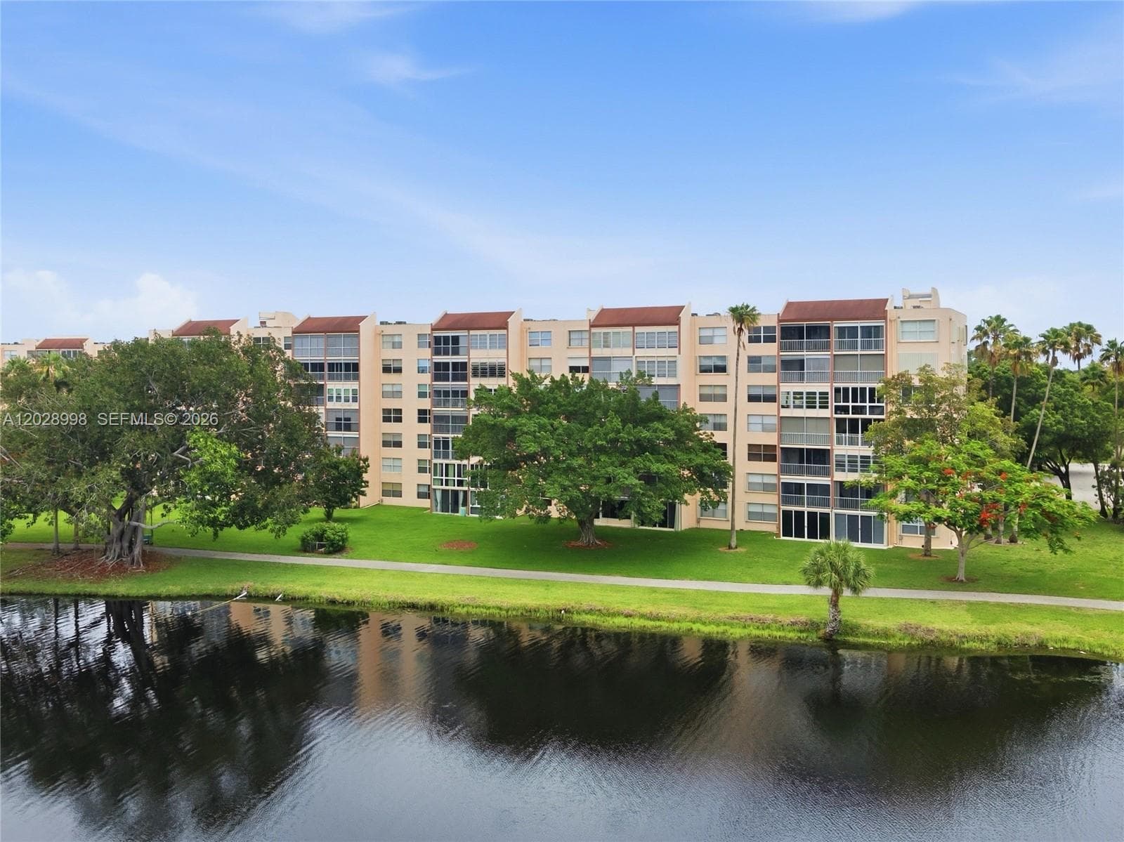 14623 Bonaire Blvd # 405, Delray Beach, FL 33446 — zdjęcie 2
