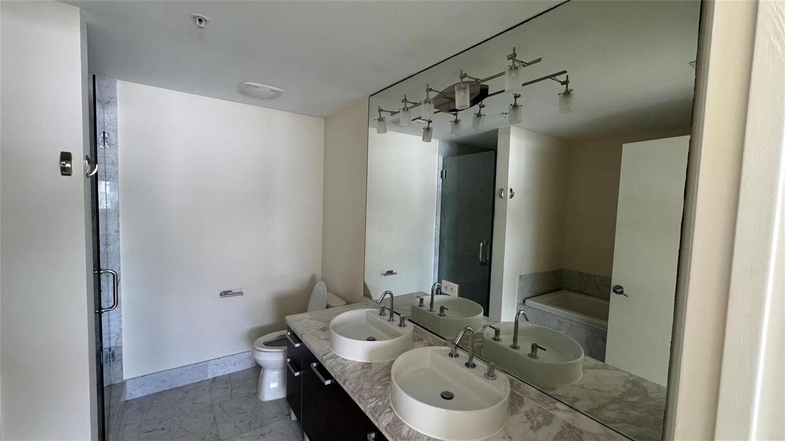 253 NE 2nd Street # 3208, Miami, FL 33132 — zdjęcie 3