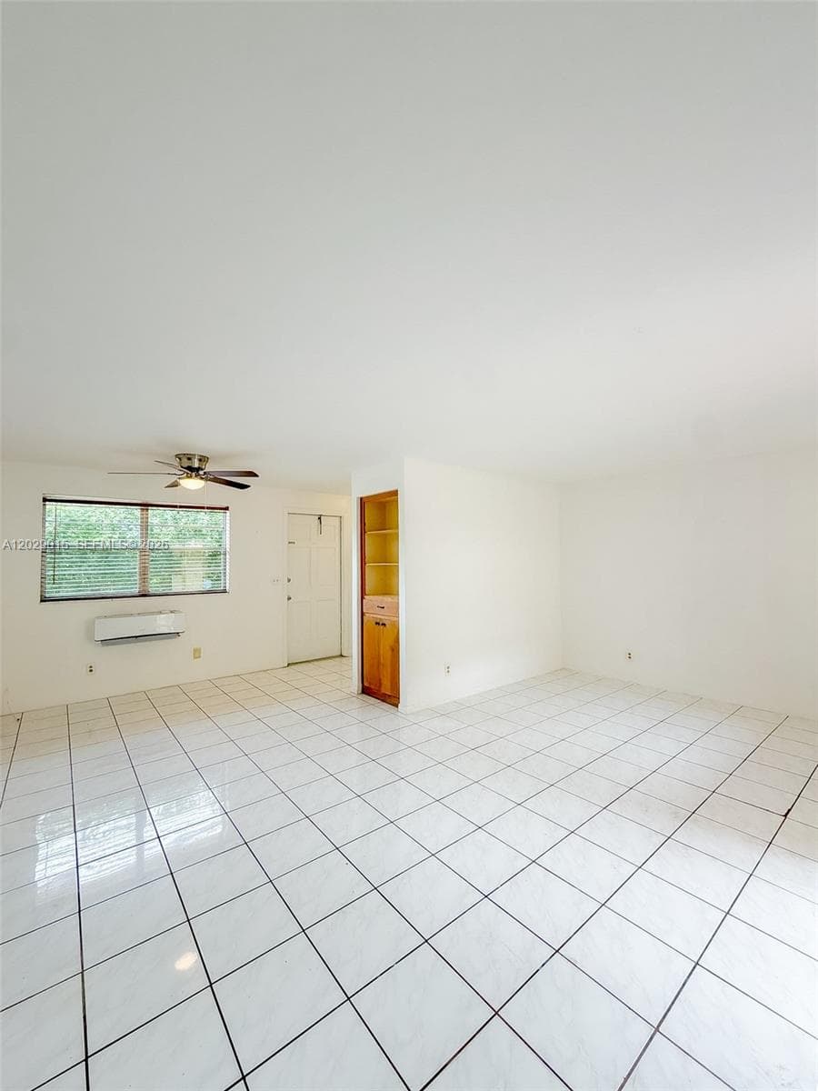 1401 Grant St # 3, Hollywood, FL 33020 — zdjęcie 4