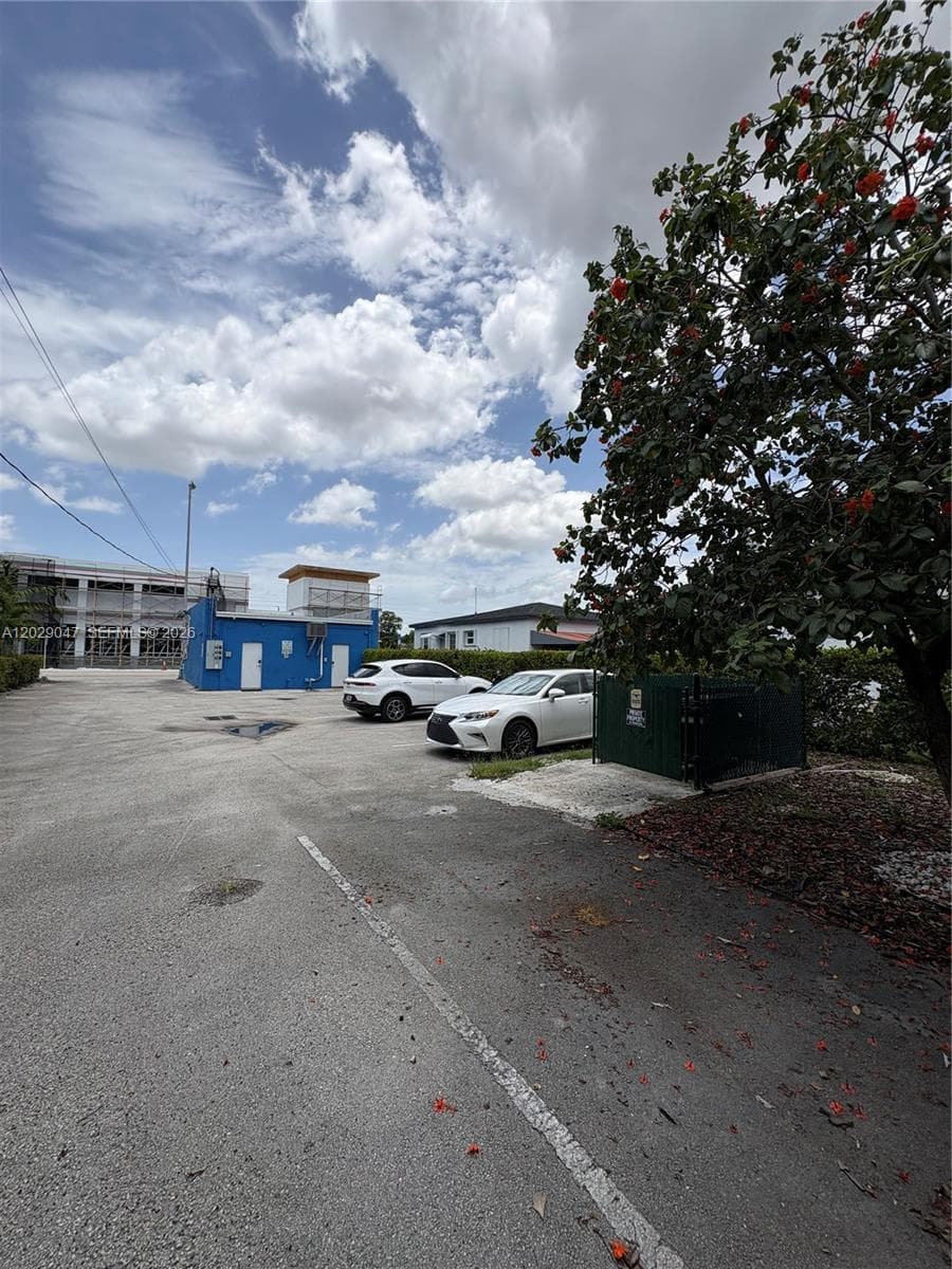 6620 W Flagler St, Miami, FL 33144 — zdjęcie 2