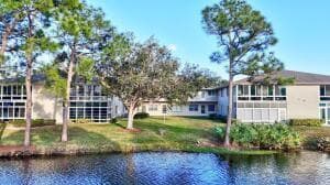 12 Lake Vista Trail # 201, Port St. Lucie, FL 34952 — zdjęcie 2