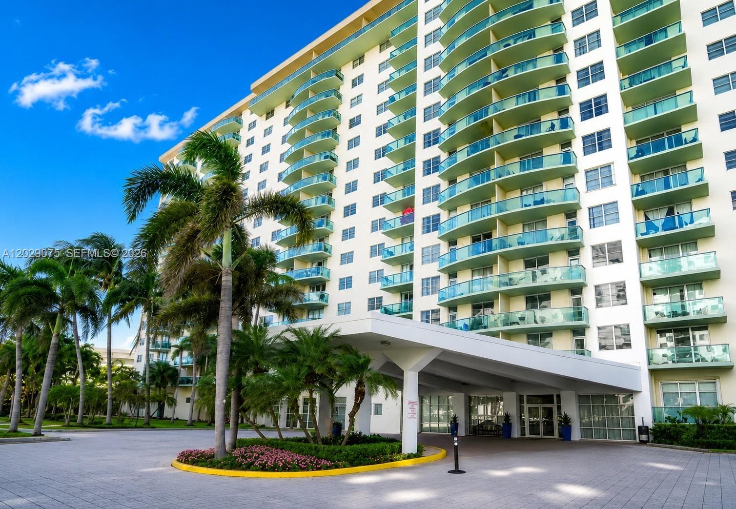 19390 Collins Ave # 1419, Sunny Isles Beach, FL 33160 — zdjęcie 2