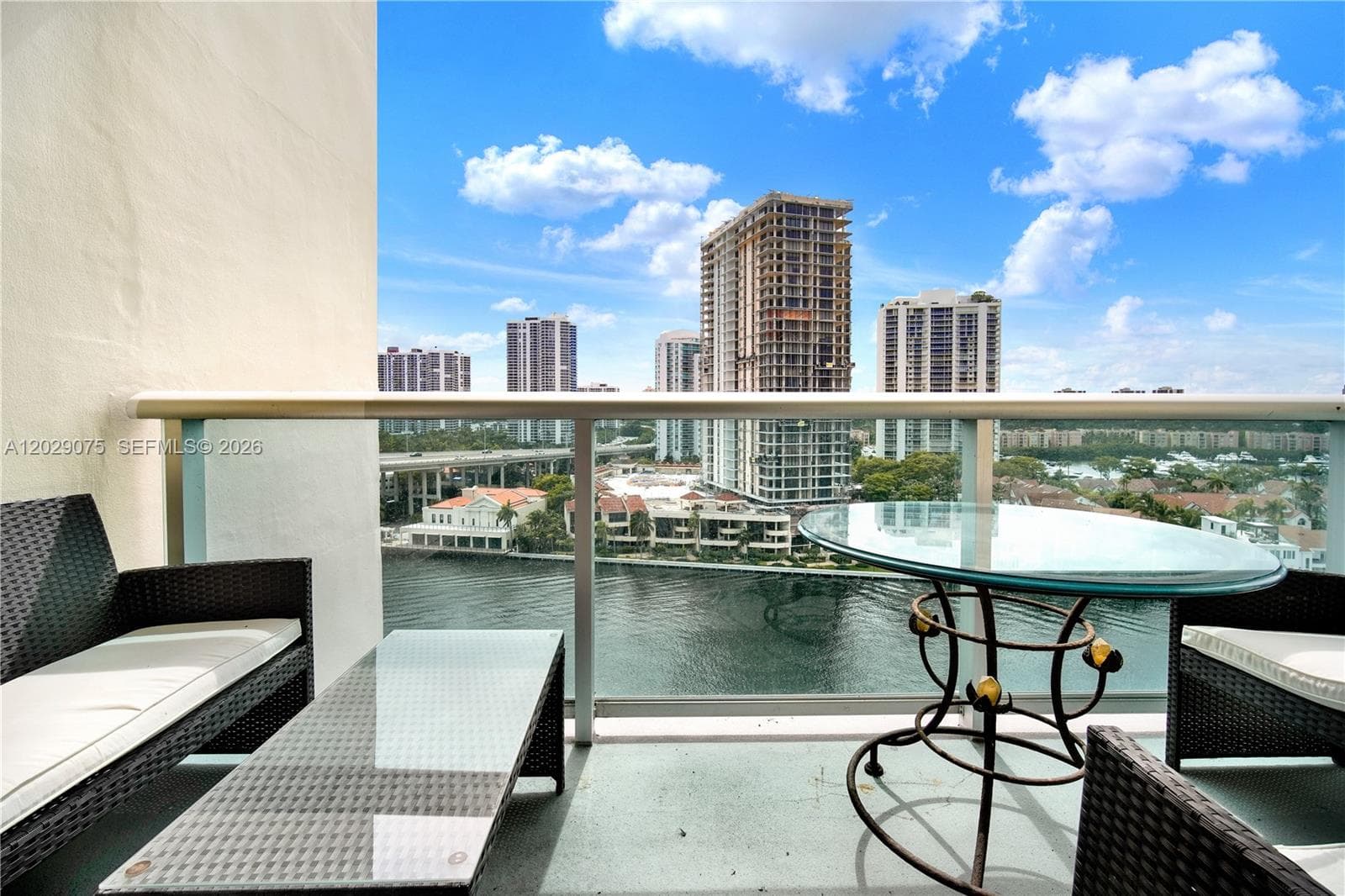 19390 Collins Ave # 1419, Sunny Isles Beach, FL 33160 — zdjęcie 4