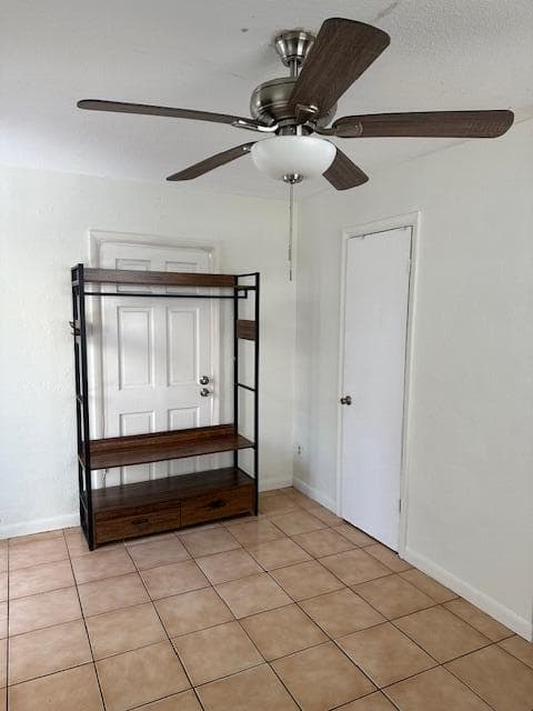 807 Phippen Waiters Road # 2, Dania Beach, FL 33004 — zdjęcie 5