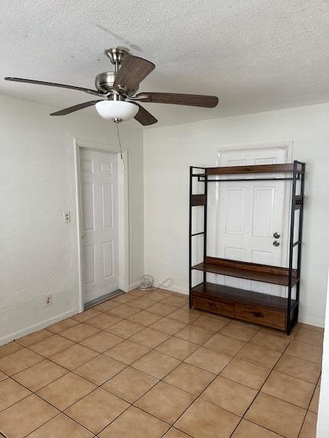 807 Phippen Waiters Road # 2, Dania Beach, FL 33004 — zdjęcie 4