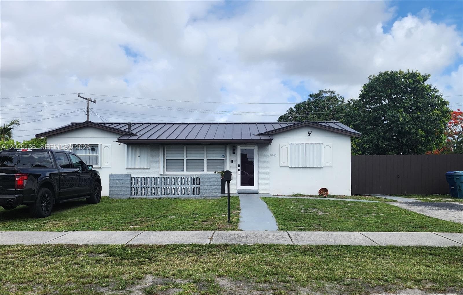 21200 NW 29th Ave, Miami Gardens, FL 33056 — zdjęcie 2