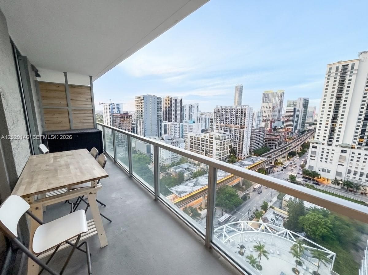 79 SW 12th St # 2410-S, Miami, FL 33130 — zdjęcie 2