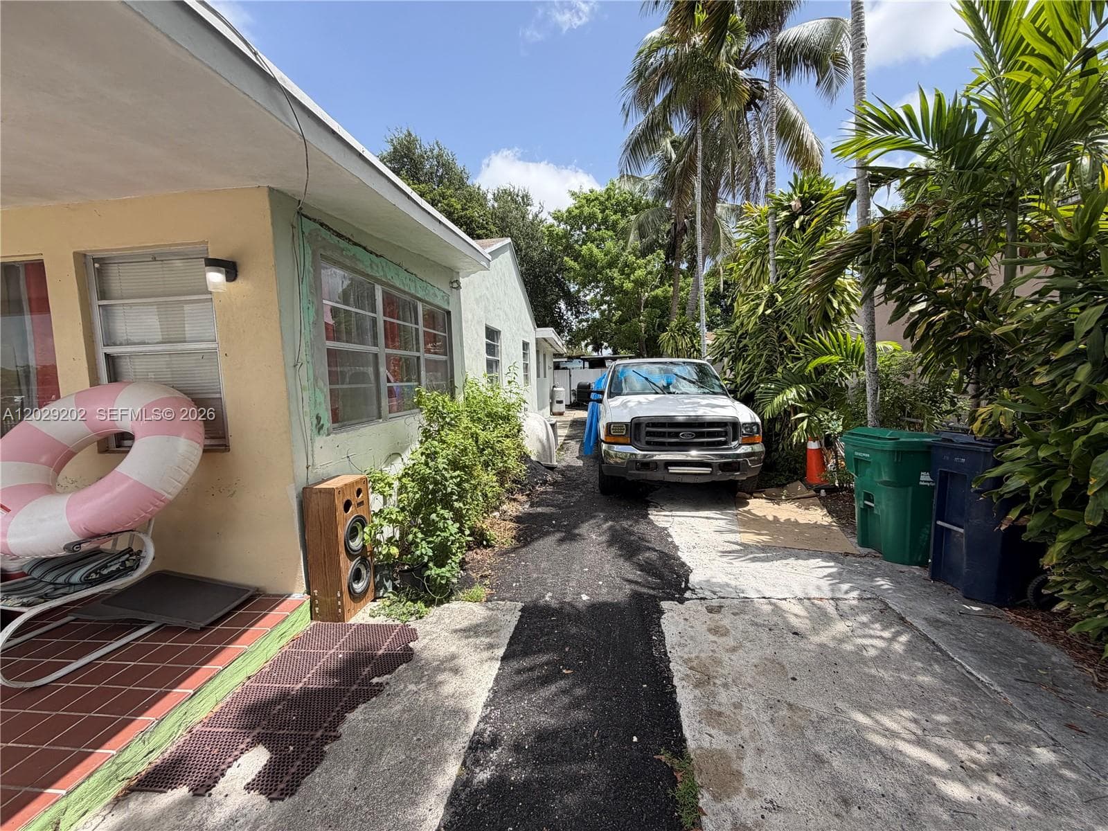 3245 NW 34th St, Miami, FL 33142 — zdjęcie 3
