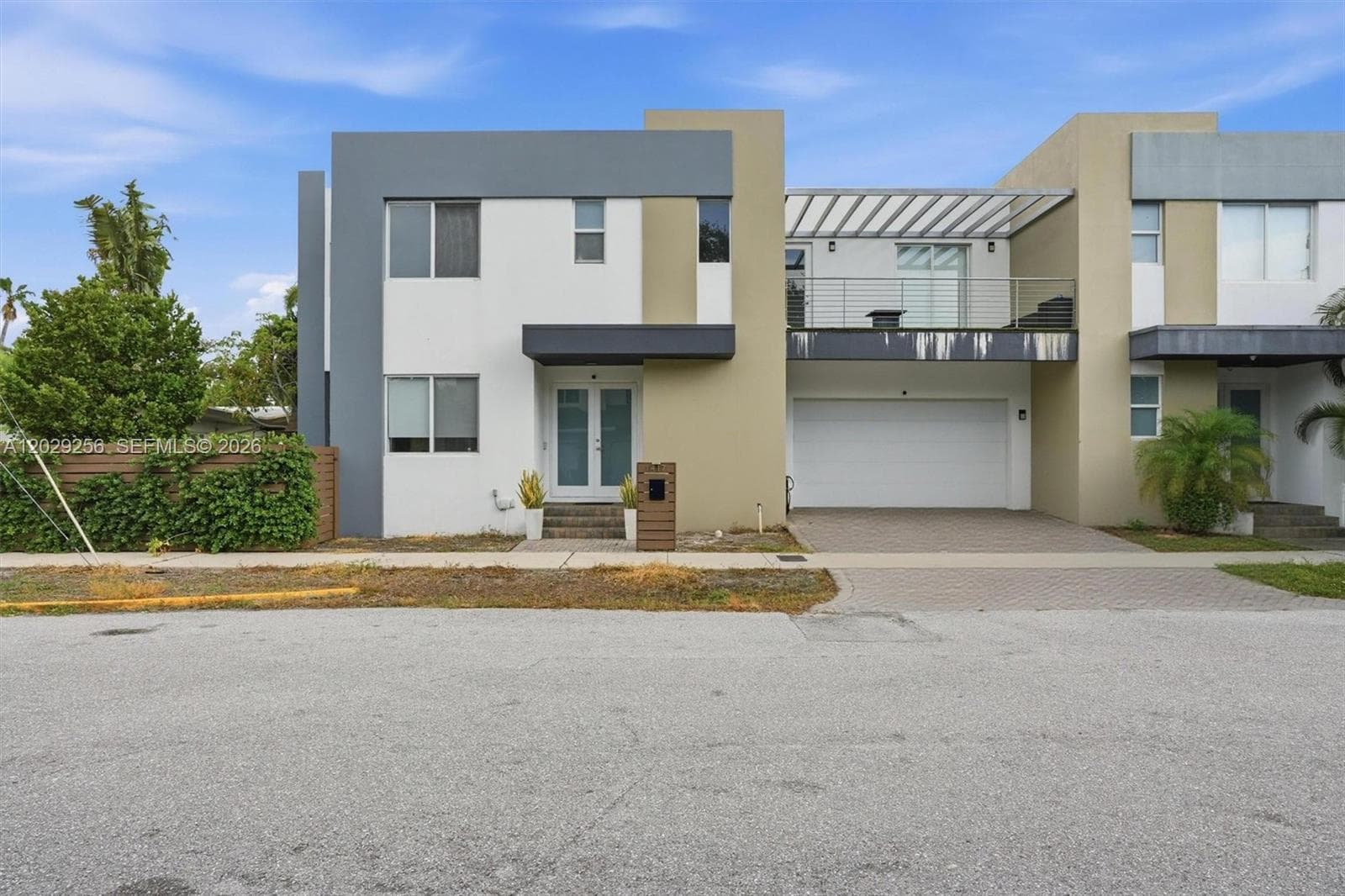 1417 NE 17th St, Fort Lauderdale, FL 33305 — zdjęcie 2