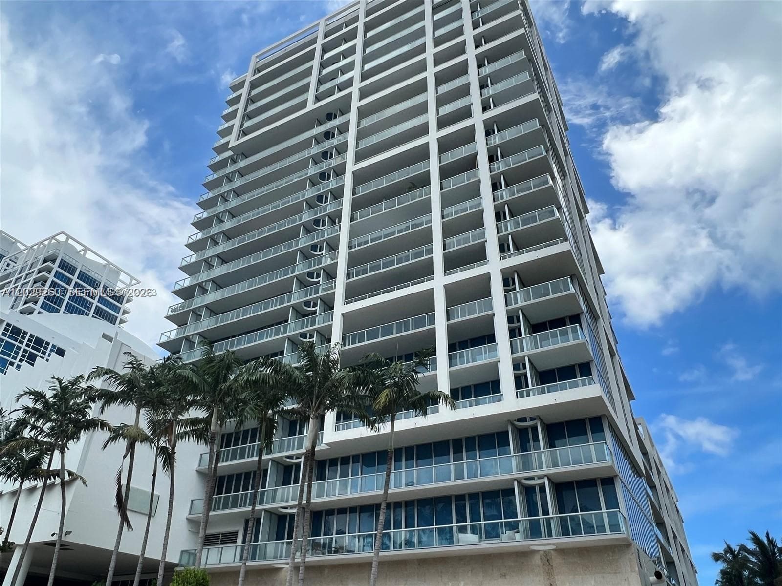 6799 Collins Ave # 1501, Miami Beach, FL 33141 — zdjęcie 2