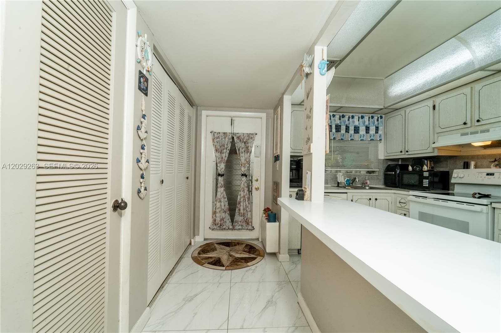 2811 N Pine Island Rd # 102, Sunrise, FL 33322 — zdjęcie 2