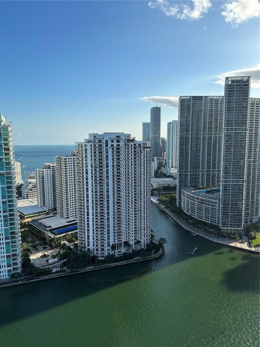 325 S Biscayne Blvd # 4119, Miami, FL 33131 — zdjęcie 2