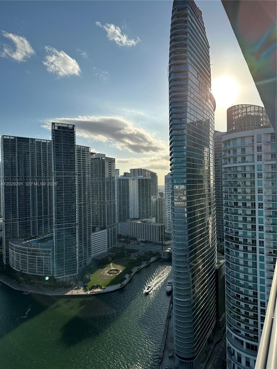 325 S Biscayne Blvd # 4119, Miami, FL 33131 — zdjęcie 3
