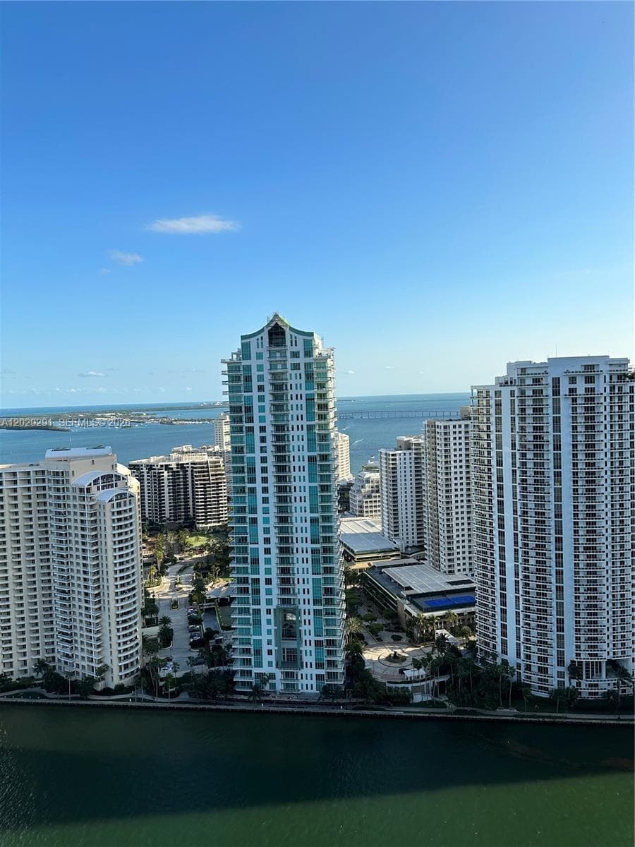 325 S Biscayne Blvd # 4119, Miami, FL 33131 — zdjęcie 4
