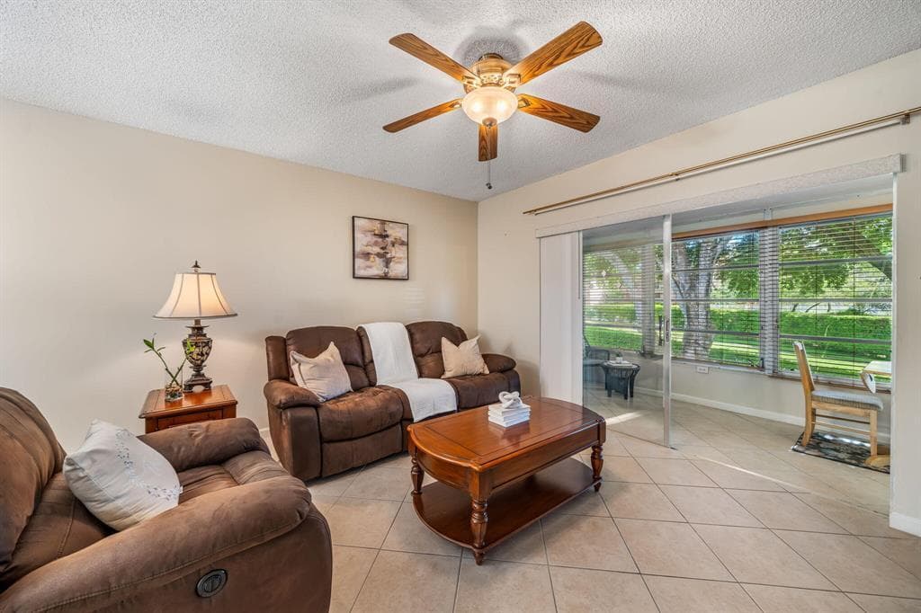 7360 NW 1st Street NW # 208, Margate, FL 33063 — zdjęcie 2