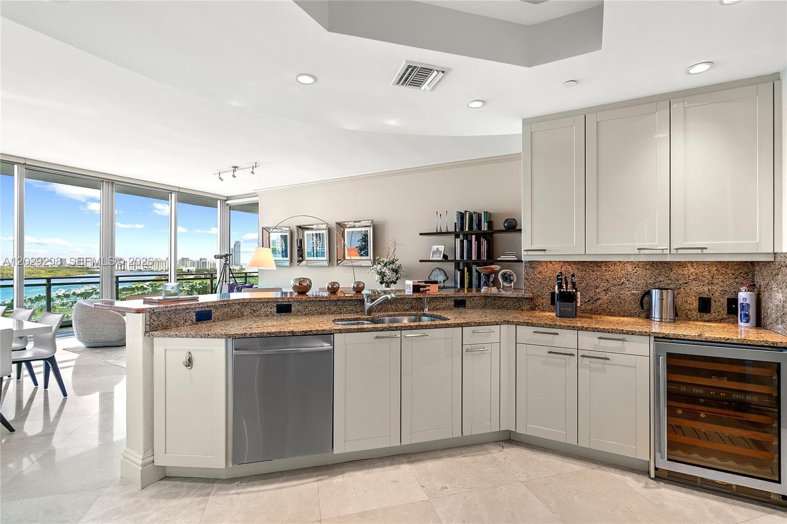 10295 Collins Ave # 1606, Bal Harbour, FL 33154 — zdjęcie 4