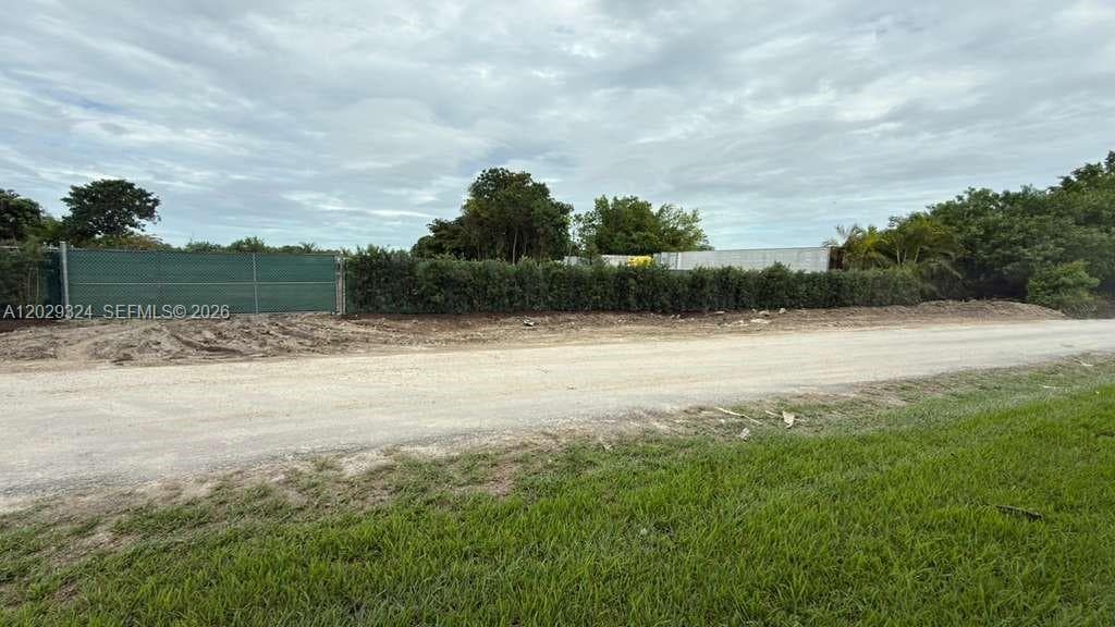 16555 SW 213TH AVE, Miami, FL 33187 — zdjęcie 3