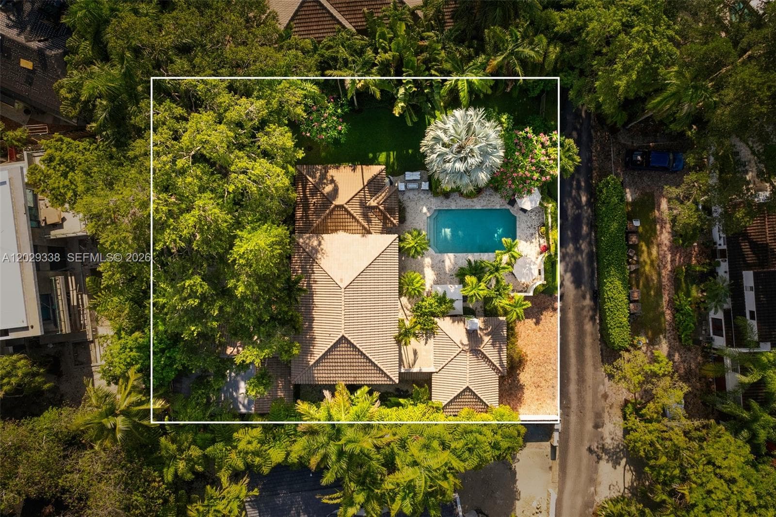 3845 Wood Ave, Miami, FL 33133 — zdjęcie 2